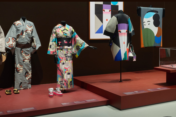 オーストラリア　ビクトリア国立美術館『KIMONO』